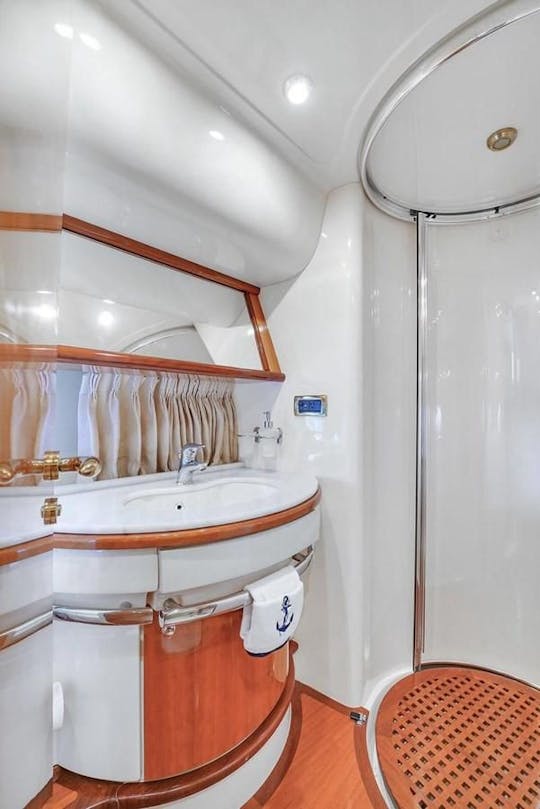 60' Flybridge-Azimut 