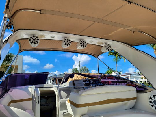 ⛱️Rent and Enjoy the Water with this 45 ft Luxury Yacht in Miami⛱️