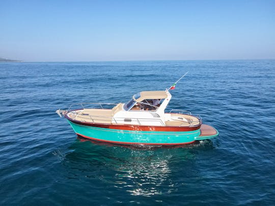 Sorrento style Jeranto boat 25ft - twin engines