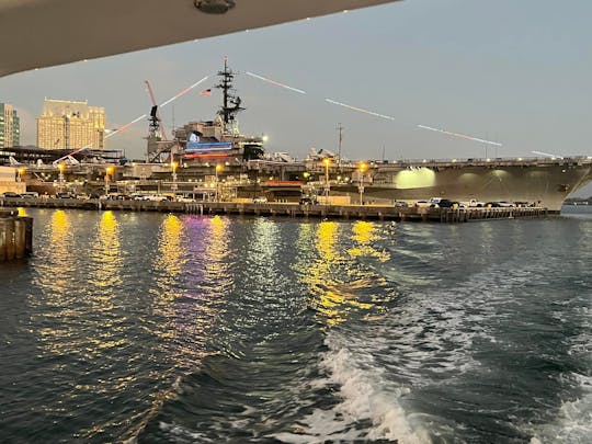Croisière Express Bay Cruiser de luxe de 45 pieds pour votre fête à San Diego, en Californie