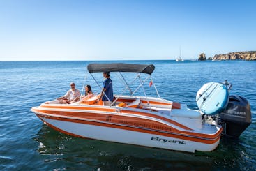 Bryant Sportabout (2017) with Yamaha Outboard (2024 Model) - Up to 8 people