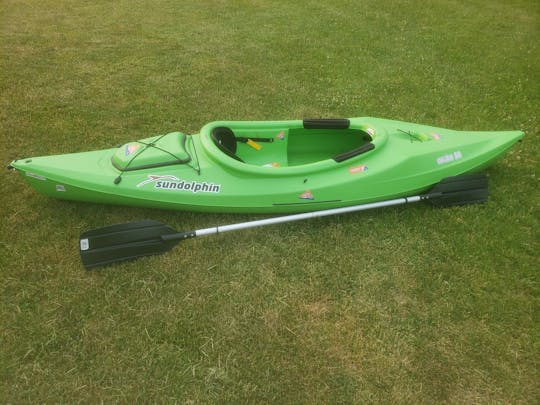 Kayaks for rent near Castle Rock Lake