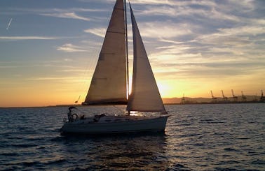  Sunset Sailing Experience in Barcelona