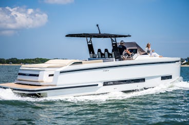 36' 2025 De Antonio + Seabob Yacht Rental in Sag Harbor, New York