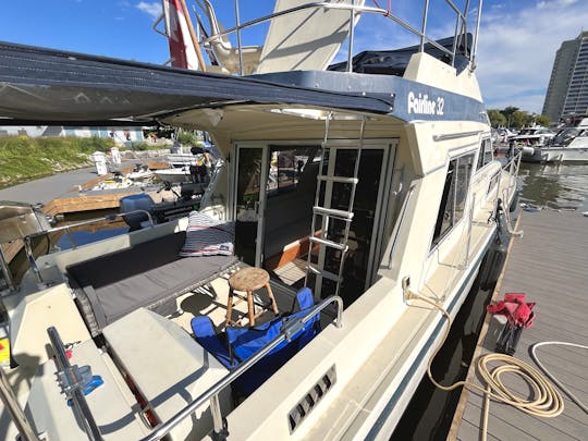 ¡Yate Fairbanks Flybridge de 34 pies en cualquier parte del GTHA!
