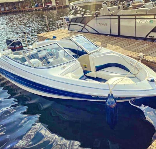 Daycation Boat Rental on Bayliner Capri