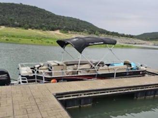 12 Person Pontoon Lake Travis