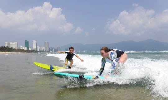 Leçon de surf privée à la plage de My Khe