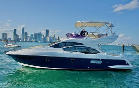 MEJOR YATE AZIMUT PARA ALQUILAR EN CABO 38 CON FLY BRIDGE