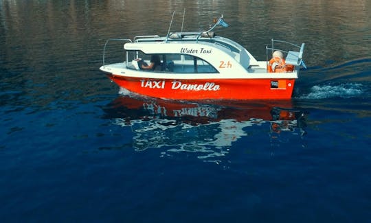 Barco de táxi para até 10 pessoas!
