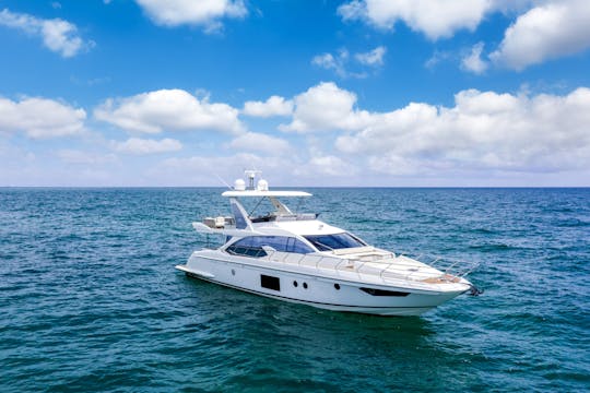 Luxury 68ft Azimut Yacht | Miami Beach | Group Events or Couples