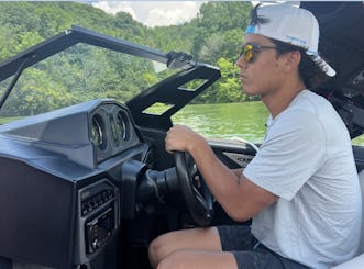 Axis T22 Wake Surf Boat – Lake Day Fun with Surf & Crew - Center Hill Lake