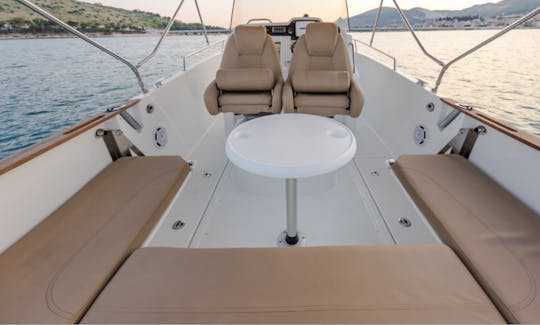 Jeanneau Cap Camarat 7,55  in Trogir and Split