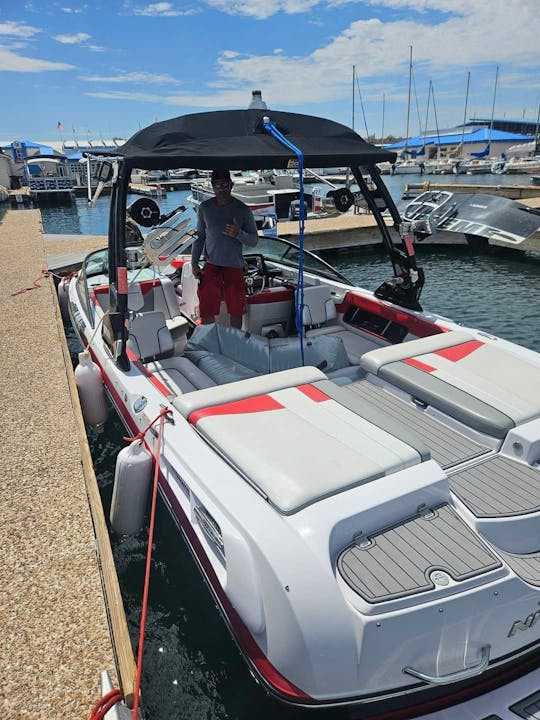 Learn to wake or just a day on the lake! With captain Ed at lake pleasant!