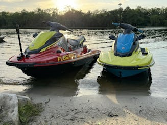 Emocionantes alquileres de motos acuáticas disponibles en DeBary, Florida