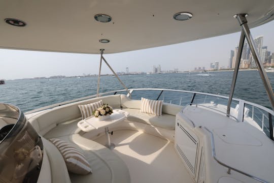 63 feet SeaRay Motor Yacht in Dubai SOY