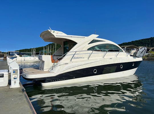 Brand New Cimitarra 380 Boat. Super Maintained, Modern And Comfortable.