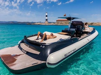 Ibiza Boat 36 is equipped with Snorkeling equipment and paddle board!