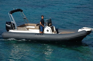 Barco BSC 70 elegance RIB para alugar em Villasimius