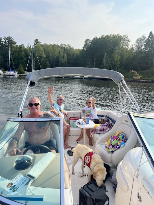 Experience Lake Life onboard a 26'Chaparral!