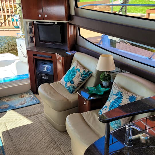 Spacious Meridian 391 Sedan Motor Yacht 