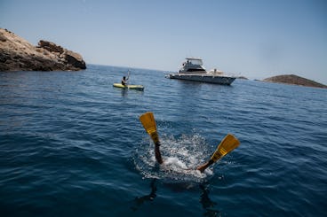 Riviera 48 Flybridge Motor Yacht in Athens