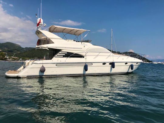 Fairline 59 Motor yacht with 6 people capacity in Gocek region