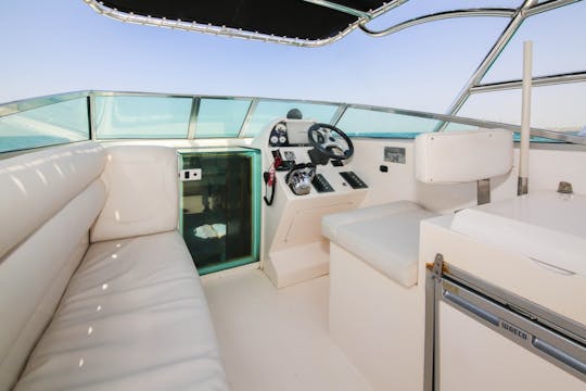 Majesty 55 Charming Yacht in Dubai