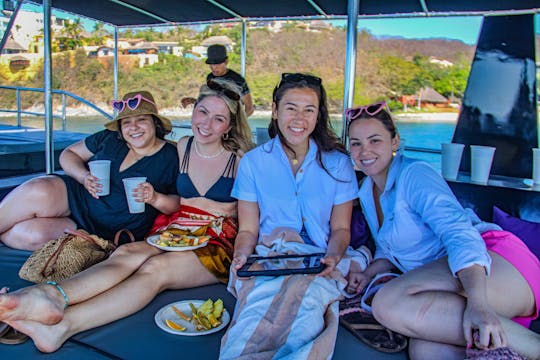 Yacht personnalisé de 55 pieds avec toboggans [tout compris] à Puerto Vallarta au Mexique