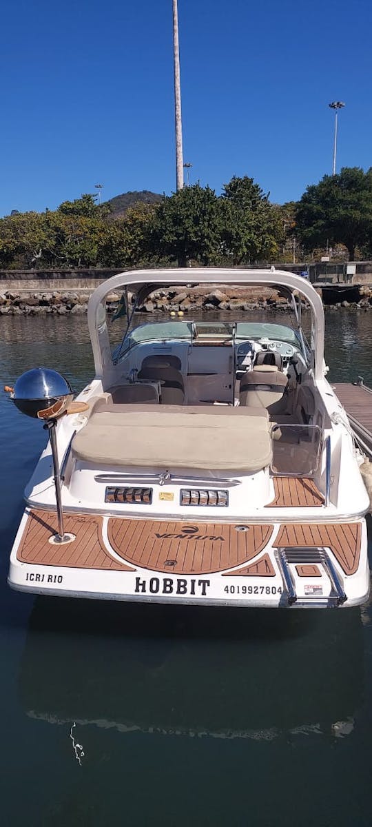 Aluguel de iate a motor Heros Magido de 27 pés no Rio de Janeiro, Brasil