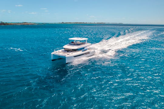 Amazing new power catamaran for Coiba's amazing Pacific island paradise