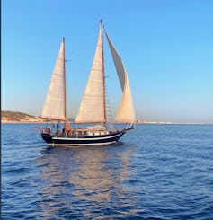 divertido barco à vela pirata em Maiorca (de 6 a 24 pessoas)