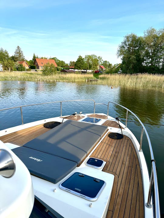 Iate Futura 40 “Sumatra” 2021, 80 CV