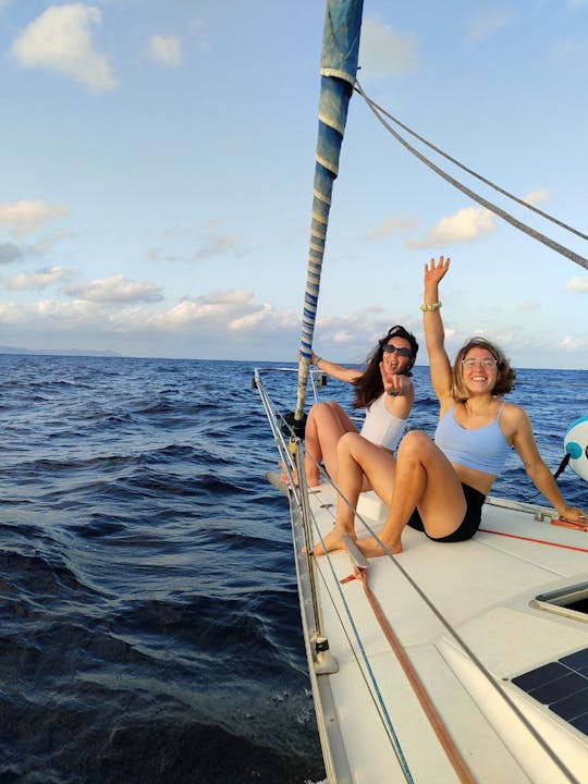 Sailing adventure on Jeanneau Sun Rise 35' Sailboat