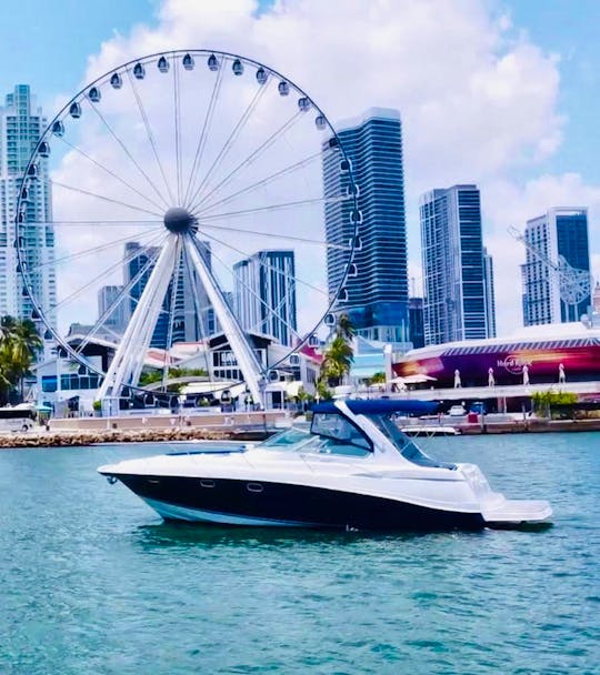 (GET 1 FREE HOUR) 40 Ft Beautiful Four Winnis  in Miami for 12 people !!