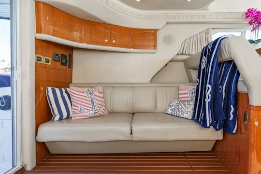 Gorgeous 47 Foot Yacht for up to 13 passengers