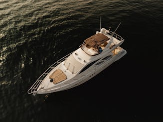 Azimut 55ft Motor Yacht With Food And Beer 
