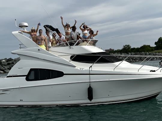 Luxury 35' Silverton 330 Sport Bridge Yacht Rental in Chicago!