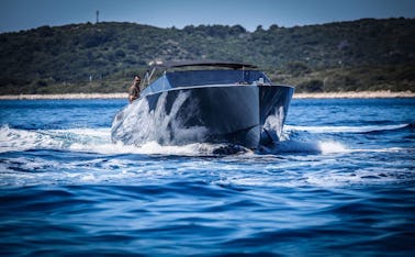 À 45 pieds des Pays-Bas, Axiom Yacht 