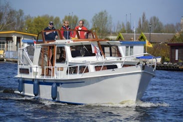 Charter Palan DL 1100 cerca de Leiden y Ámsterdam