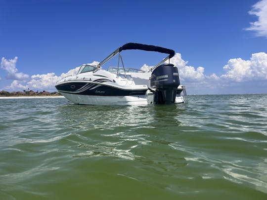 22ft Boat Rental Delivered to your Dock! 200hp