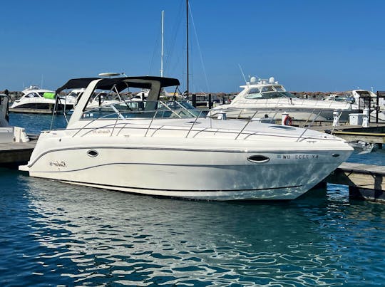 34’ Rinker (KMB #11) - Affordable Yacht for 12!