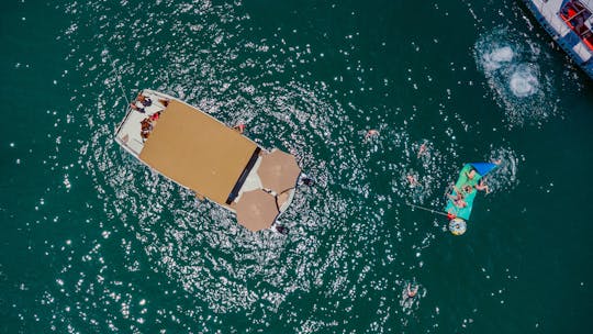 BEAUTIFUL NEW LUXURY CATAMARAN MARGARITA IN PUERTO VALLARTA AND BAHIA DE BANDERAS