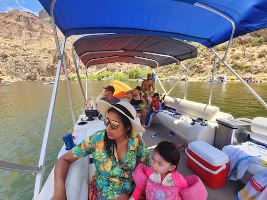 Large 25 Foot Pontoon 12 person capacity LAKE POWELL