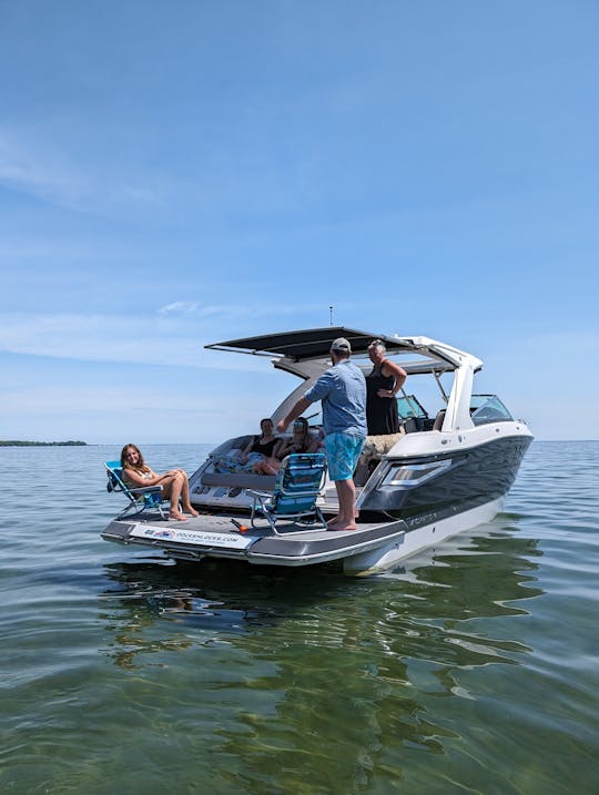Aluguer profissional de iates de luxo nos Lagos Muskoka
