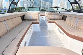MIAMI'S BEST 29’ SEARAY SUNDECK PARTY BOAT W/1HR FREE!