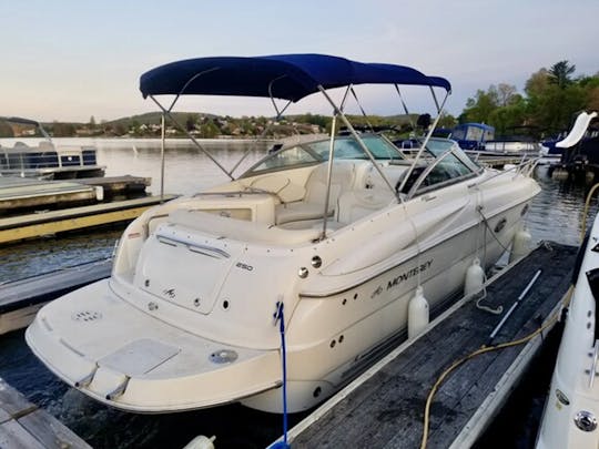 Experimente o Lago Candlewood em CT
