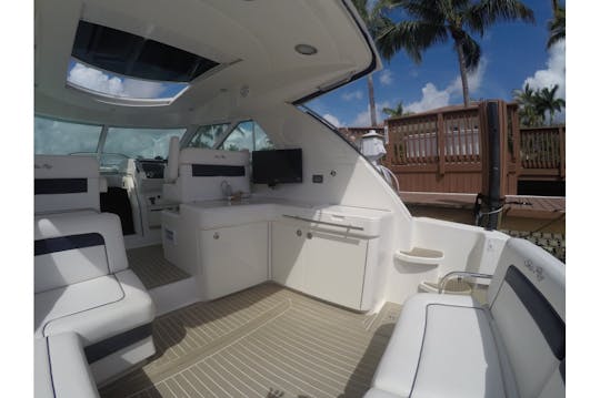 SEA RAY 450 SUNDANCER 47 ft