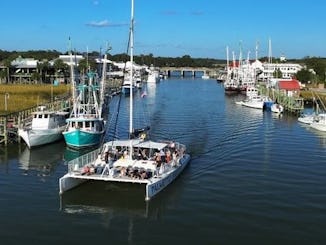 Entradas para el Sunday Funday Mimosa Bar Sail: ¡el mejor brunch en el agua! ¿Catamarán