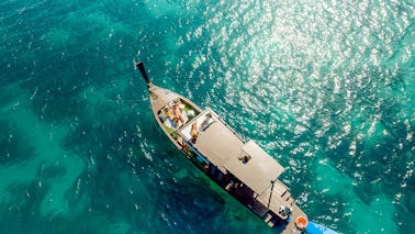 Barco de cauda longa de luxo em Phuket